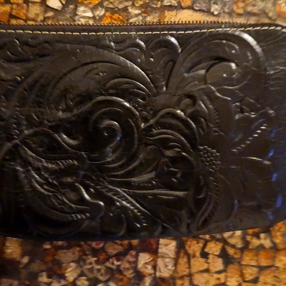 Black Embossed Leather Wallet - Picture 1 of 3